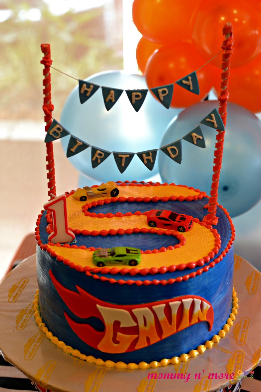 Hot Wheels Birthday Cake Diy Party Inspiration Hot Wheels Inspired 1st ...